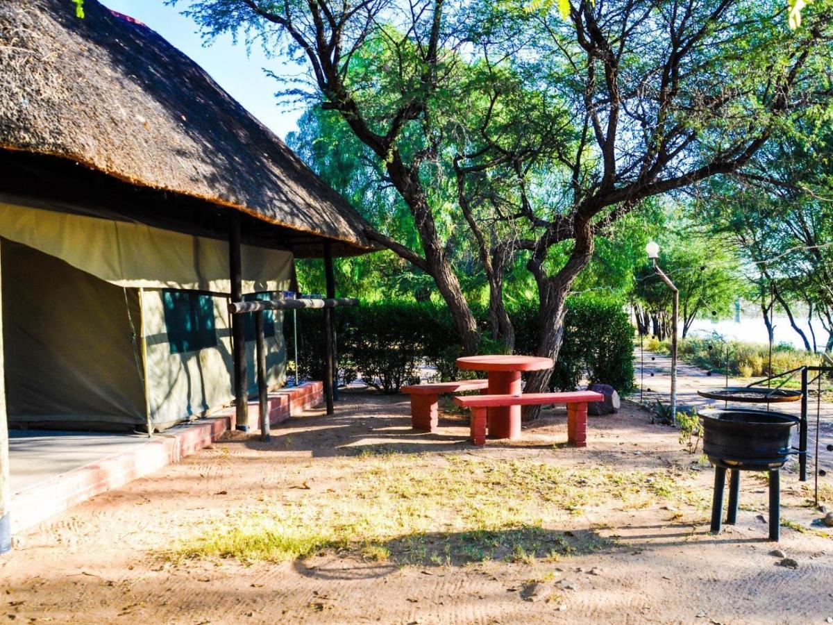 Die Dam - Transkalahari End Resort Gobabis Exterior photo